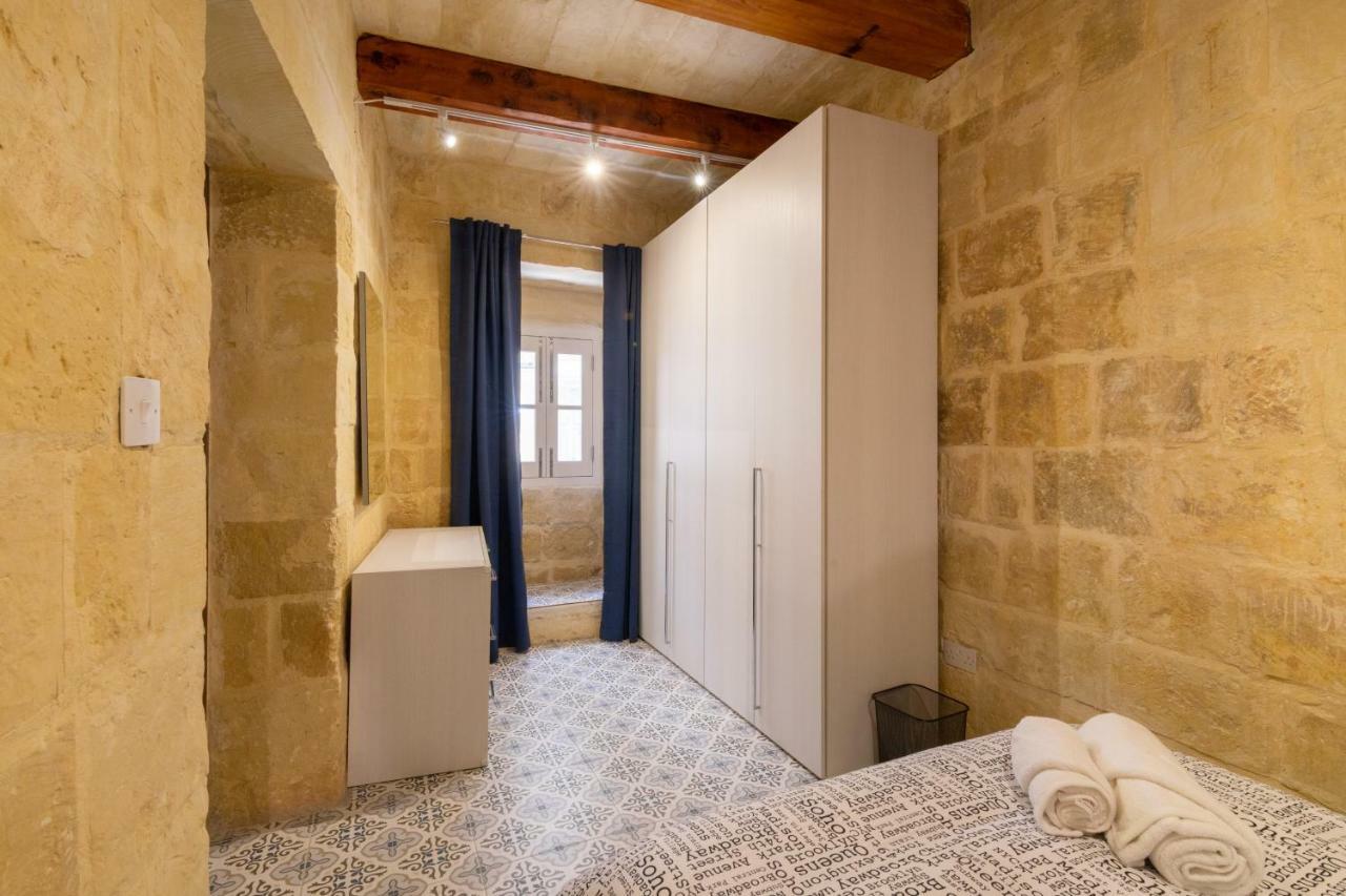 Вилла 16 Lettings - Charming Character House Биргу Экстерьер фото